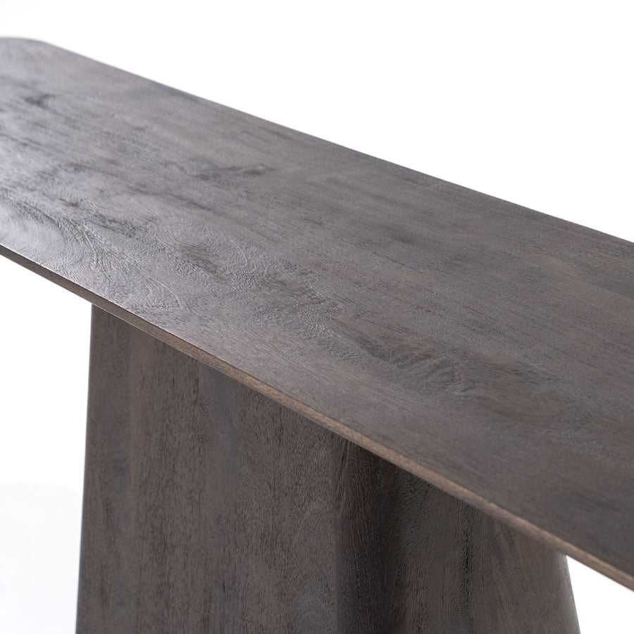 Eleonora-Sidetable-Aron-bruin-3