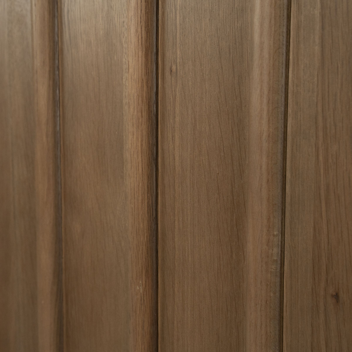 Kabinet Jake 2 Deuren Eikenhout Bruin 102×210 cm