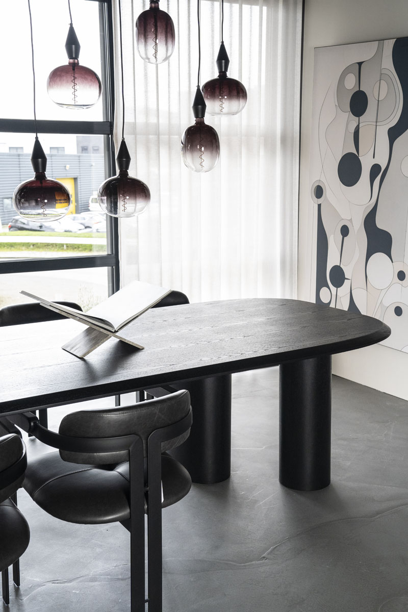 Eetkamertafel Walter Zwart 300×120 cm