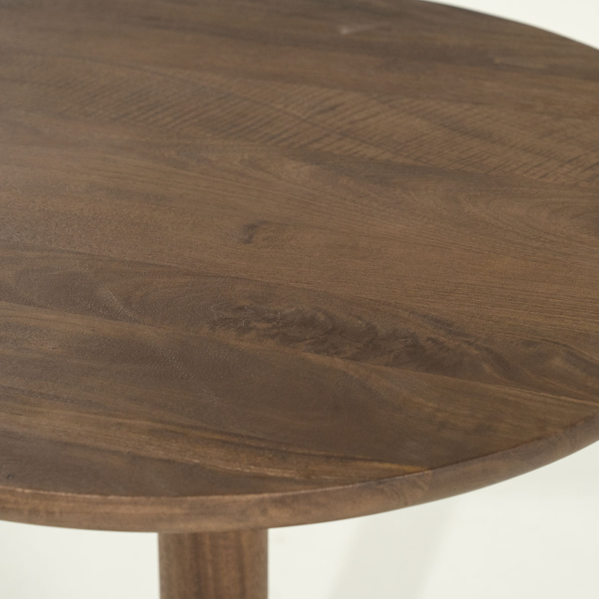 Ronde Bistrotafel Florent Mangohout Lichtbruin 70×70 cm