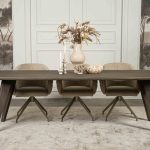 Deens Ovale Eikenhouten Eettafel Bordeaux